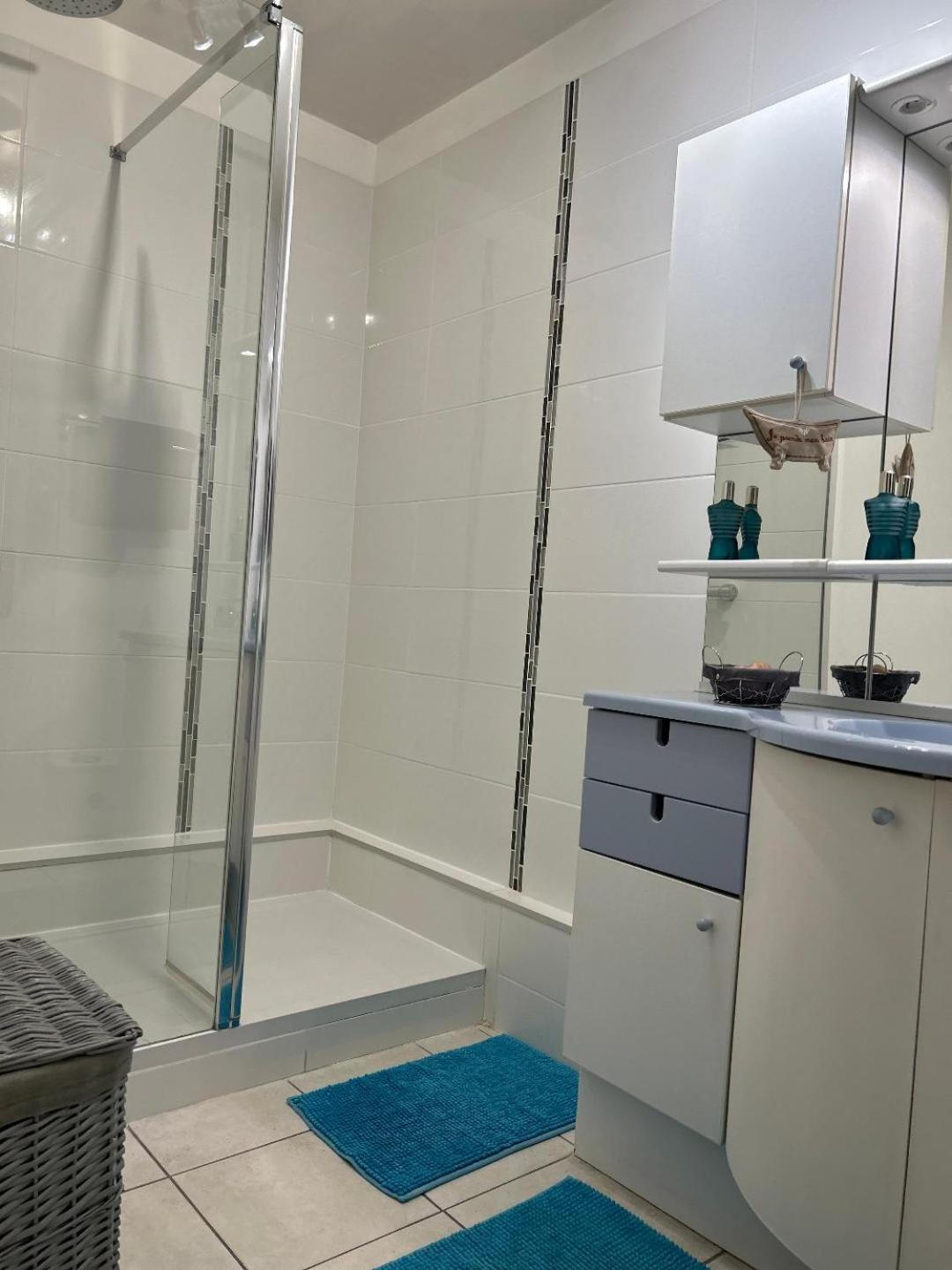 Les Ibis Location Entre Et Montagne Toulon